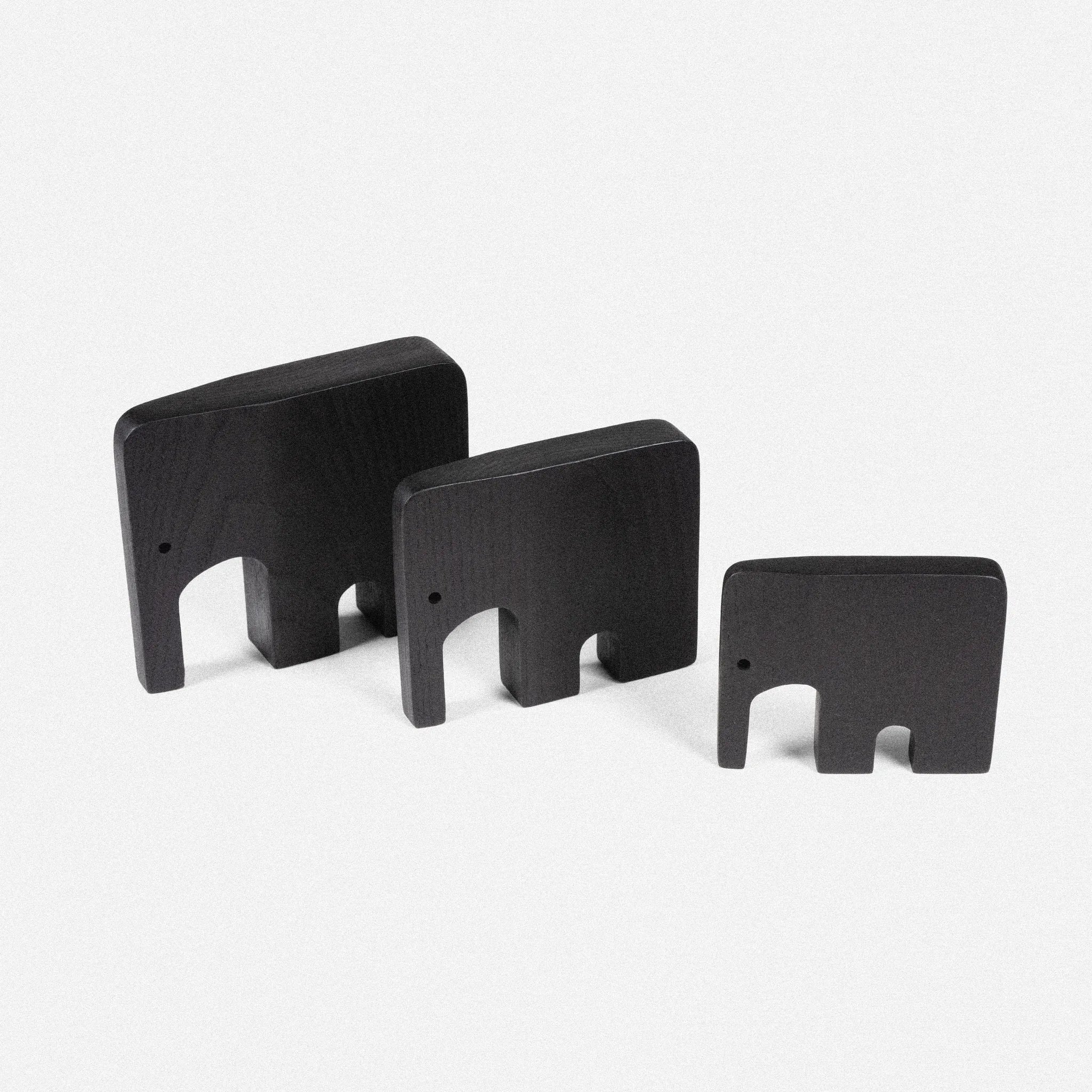 Herd Teak Elephant Trio (Black) - Teakwood homeware by Tectona Living (image 1)